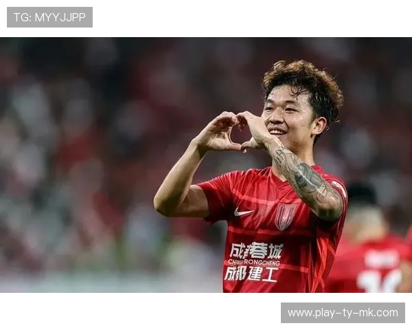 辽宁铁人官方宣布严鼎皓正式加盟。