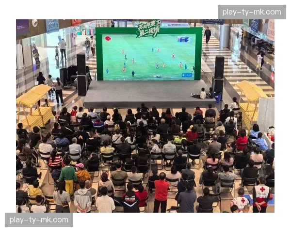 杭州主场连夜展开夺冠庆典搭建工作，预计吸引超五万名球迷现场参与